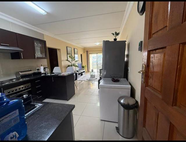 3 BEDROOM TOWNHOUSE FOR SALE IN WINCHESTER HILLS